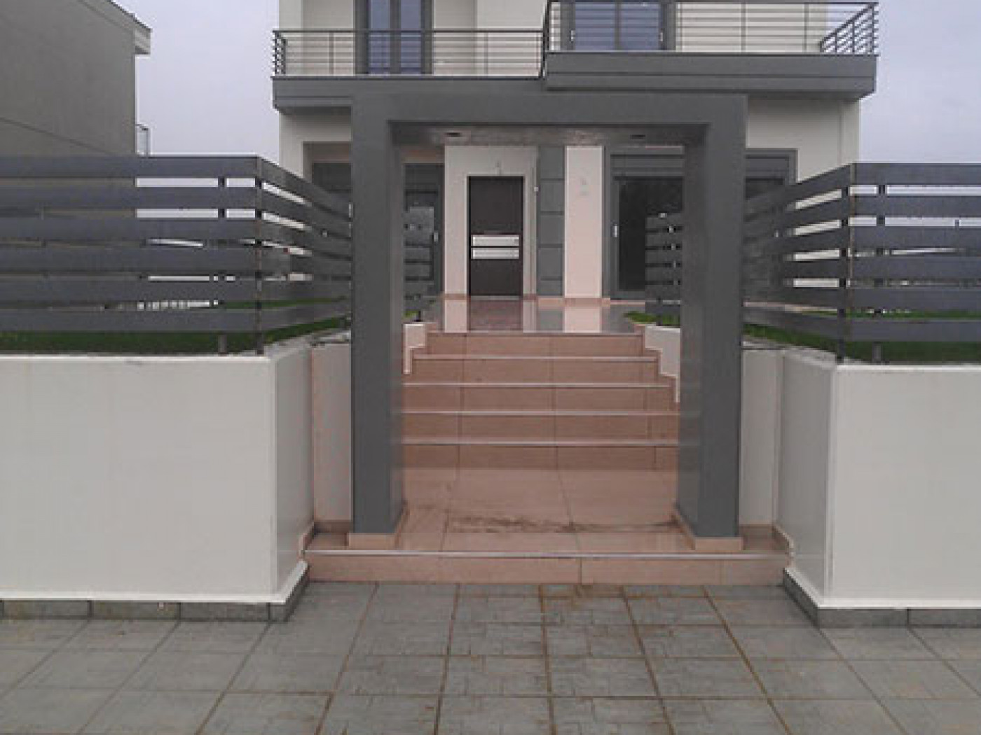 ΔΙΑΦΟΡΕΣ ΚΑΤΑΣΚΕΥΕΣ